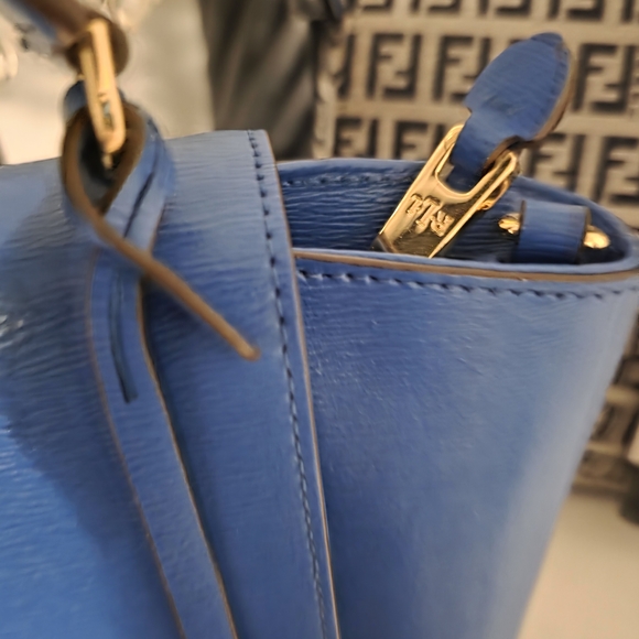 Ralph Lauren Vibrant Blue Satchel - Picture 5 of 8